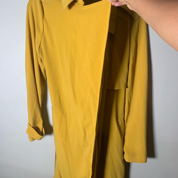 Kenneth Cole New York Waterfall Trench - Picture 11 of 12